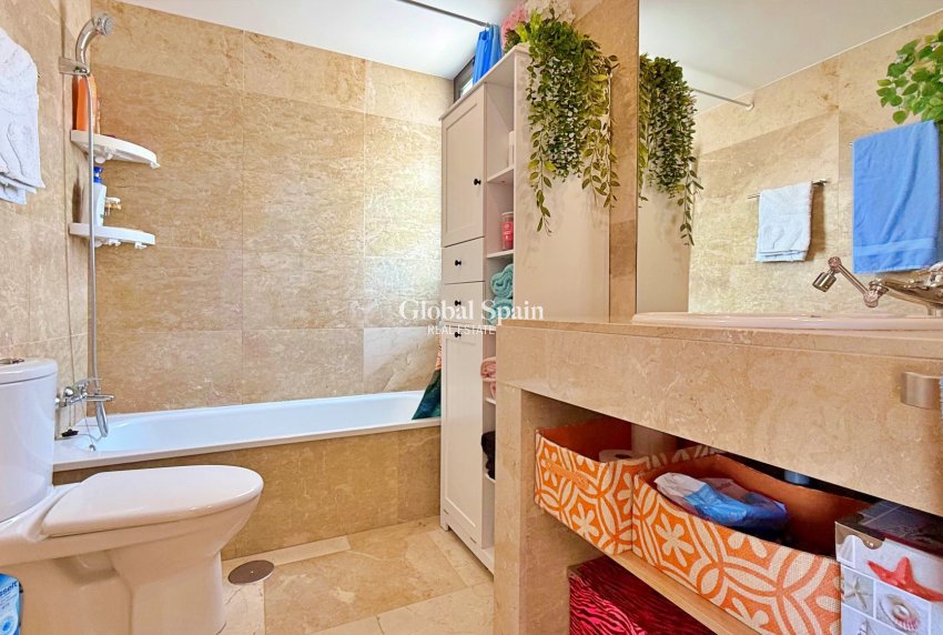 Wiederverkauf - WOHNUNG -
ORIHUELA COSTA - Costa Blanca