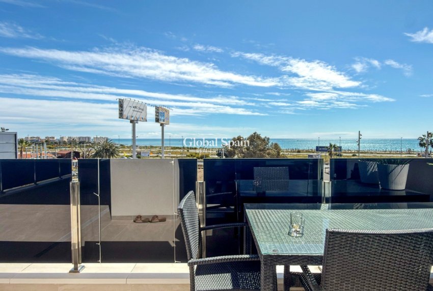 Wiederverkauf - WOHNUNG -
ORIHUELA COSTA - Costa Blanca