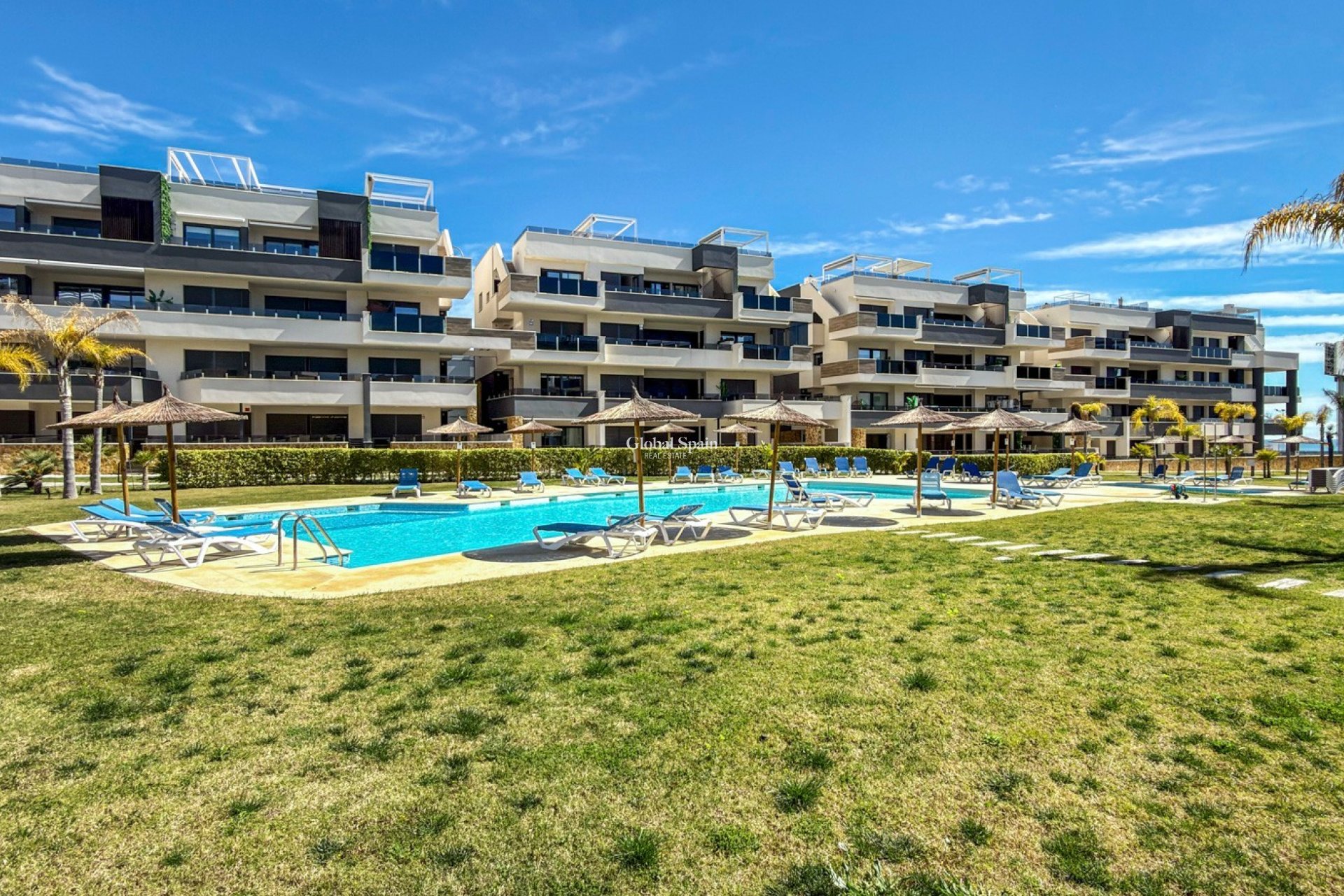 Wiederverkauf - WOHNUNG -
ORIHUELA COSTA - Costa Blanca