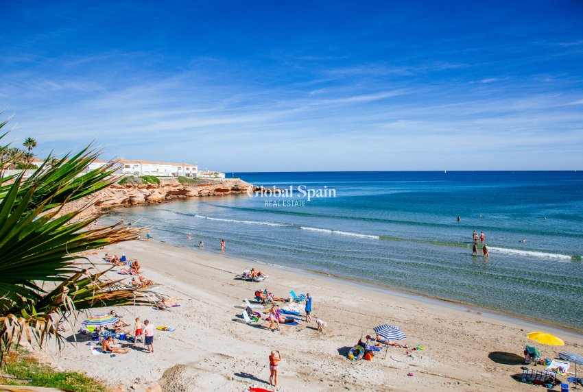 Wiederverkauf - WOHNUNG -
ORIHUELA COSTA - Costa Blanca