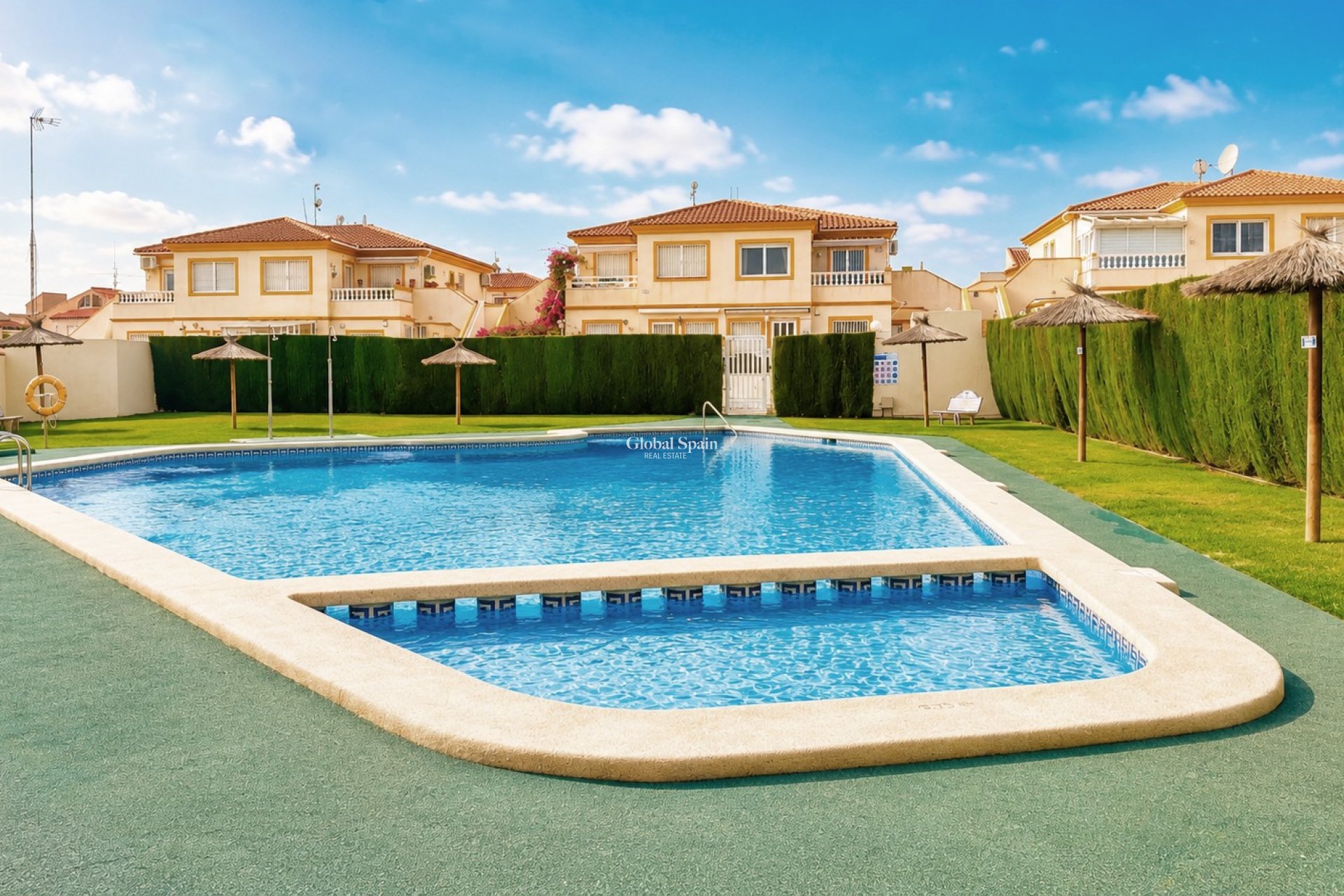 Wiederverkauf - WOHNUNG -
ORIHUELA COSTA - Costa Blanca