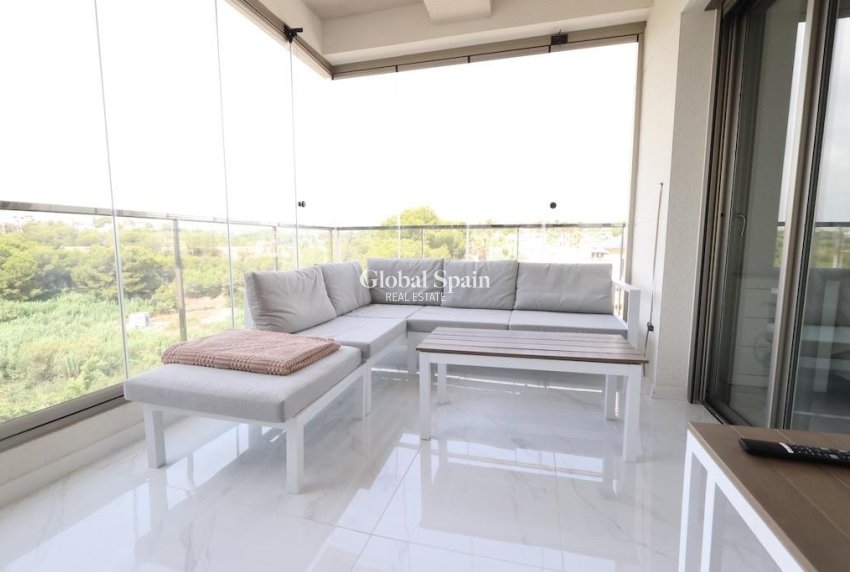 Wiederverkauf - WOHNUNG -
ORIHUELA COSTA - Costa Blanca