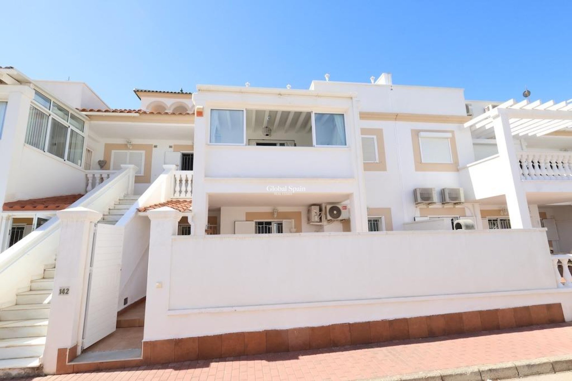 Wiederverkauf - WOHNUNG -
ORIHUELA COSTA - Costa Blanca
