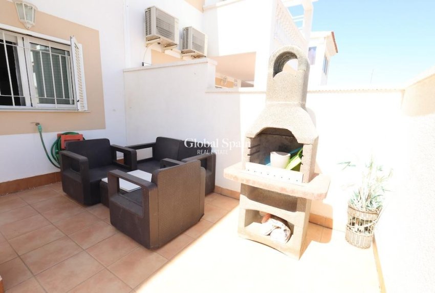 Wiederverkauf - WOHNUNG -
ORIHUELA COSTA - Costa Blanca