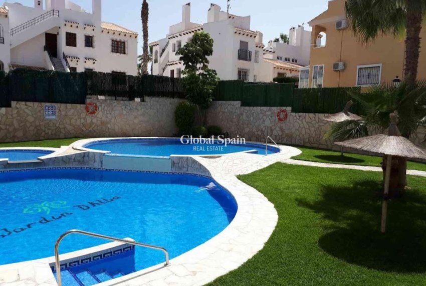 Wiederverkauf - WOHNUNG -
ORIHUELA COSTA - Costa Blanca