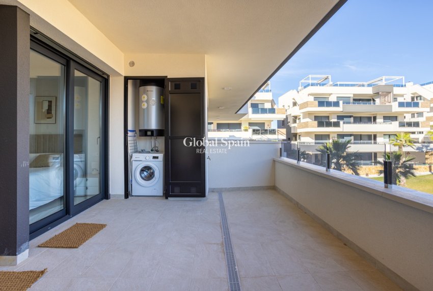 Wiederverkauf - WOHNUNG -
ORIHUELA COSTA - Costa Blanca