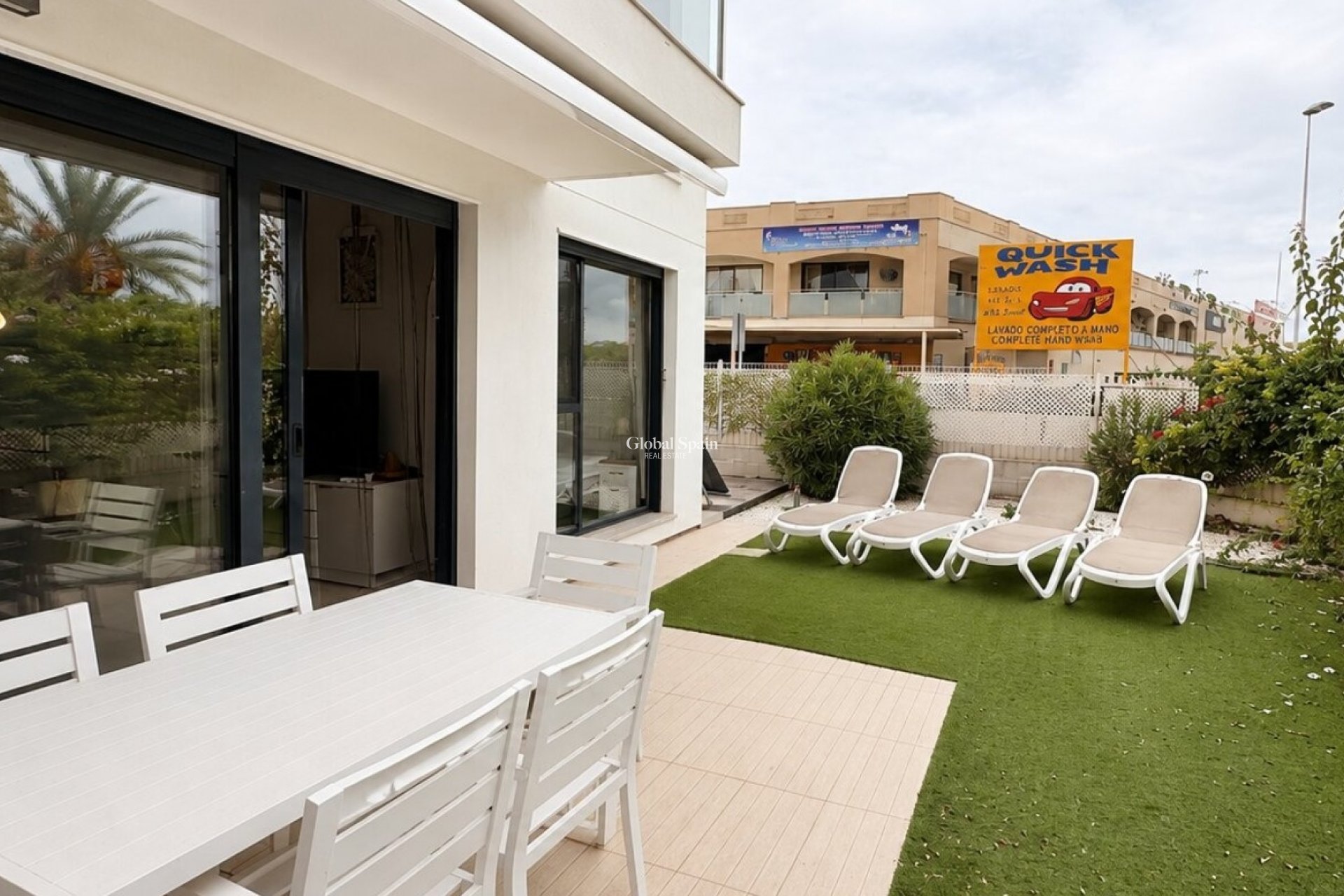Wiederverkauf - WOHNUNG -
ORIHUELA COSTA - Costa Blanca