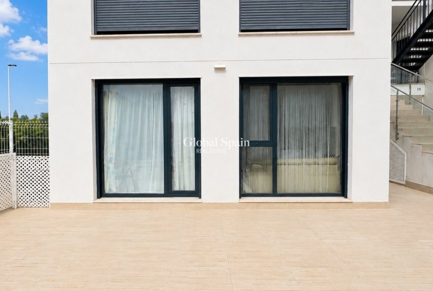 Wiederverkauf - WOHNUNG -
ORIHUELA COSTA - Costa Blanca
