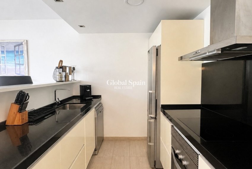 Wiederverkauf - WOHNUNG -
ORIHUELA COSTA - Costa Blanca