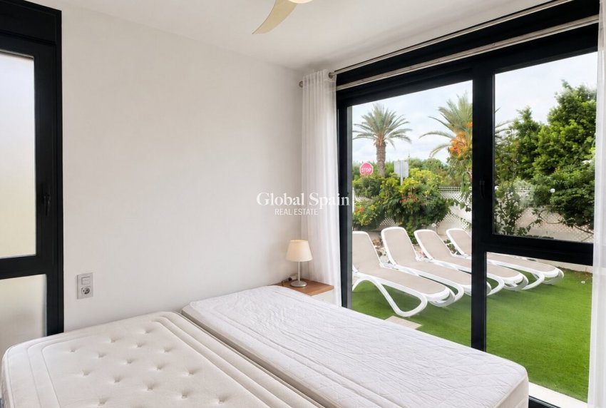Wiederverkauf - WOHNUNG -
ORIHUELA COSTA - Costa Blanca
