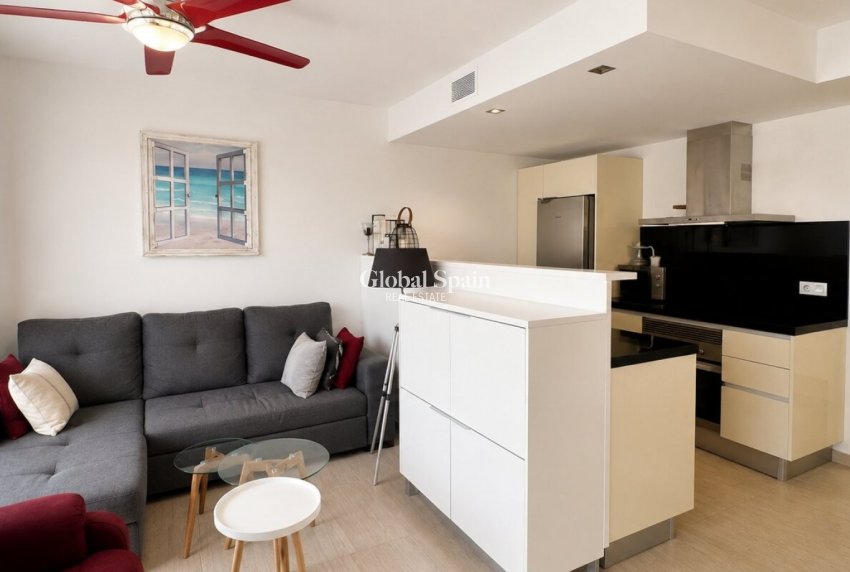Wiederverkauf - WOHNUNG -
ORIHUELA COSTA - Costa Blanca
