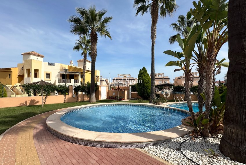 Wiederverkauf - WOHNUNG -
ORIHUELA COSTA - Costa Blanca