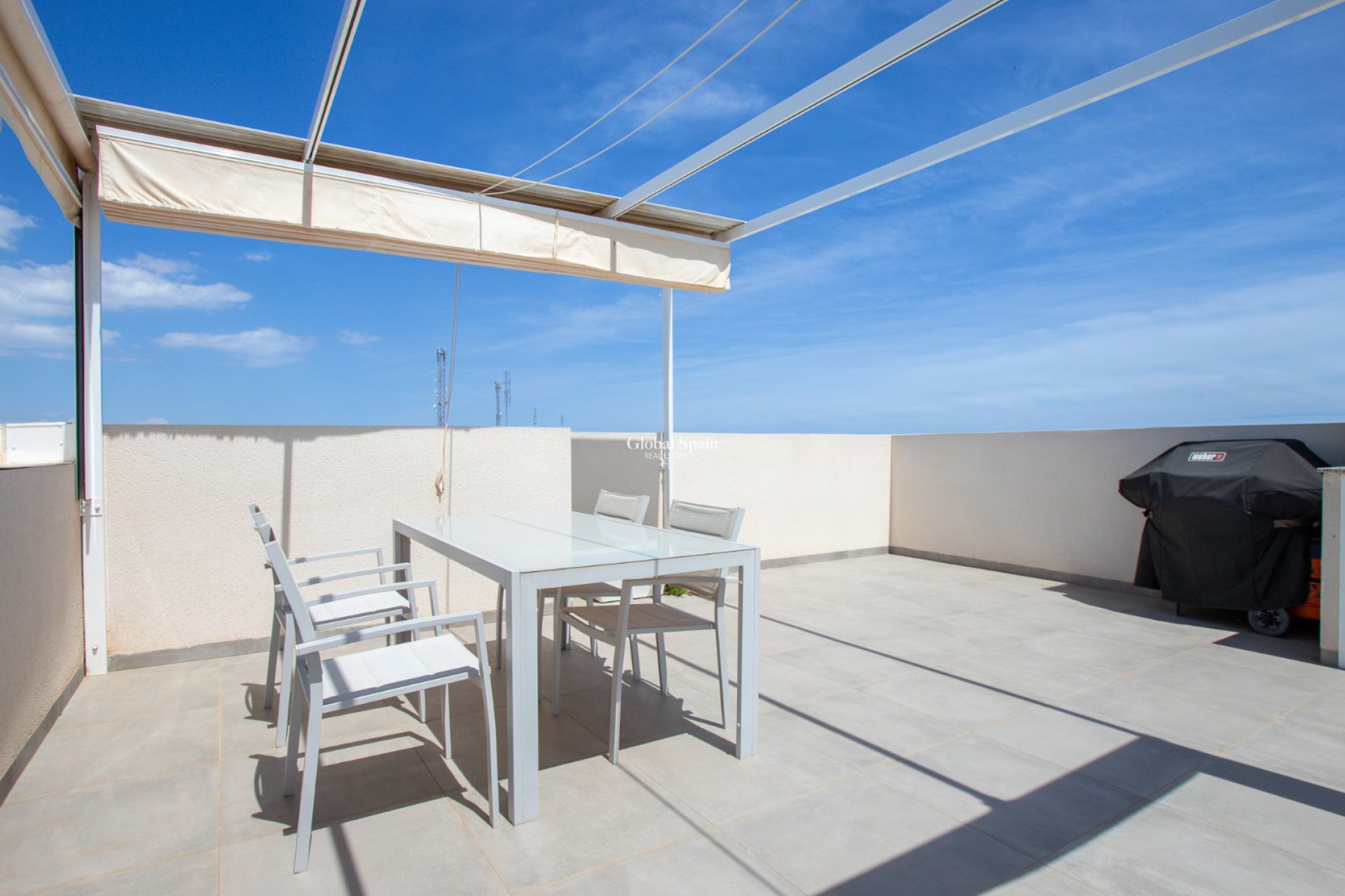 Wiederverkauf - WOHNUNG -
ORIHUELA COSTA - Costa Blanca