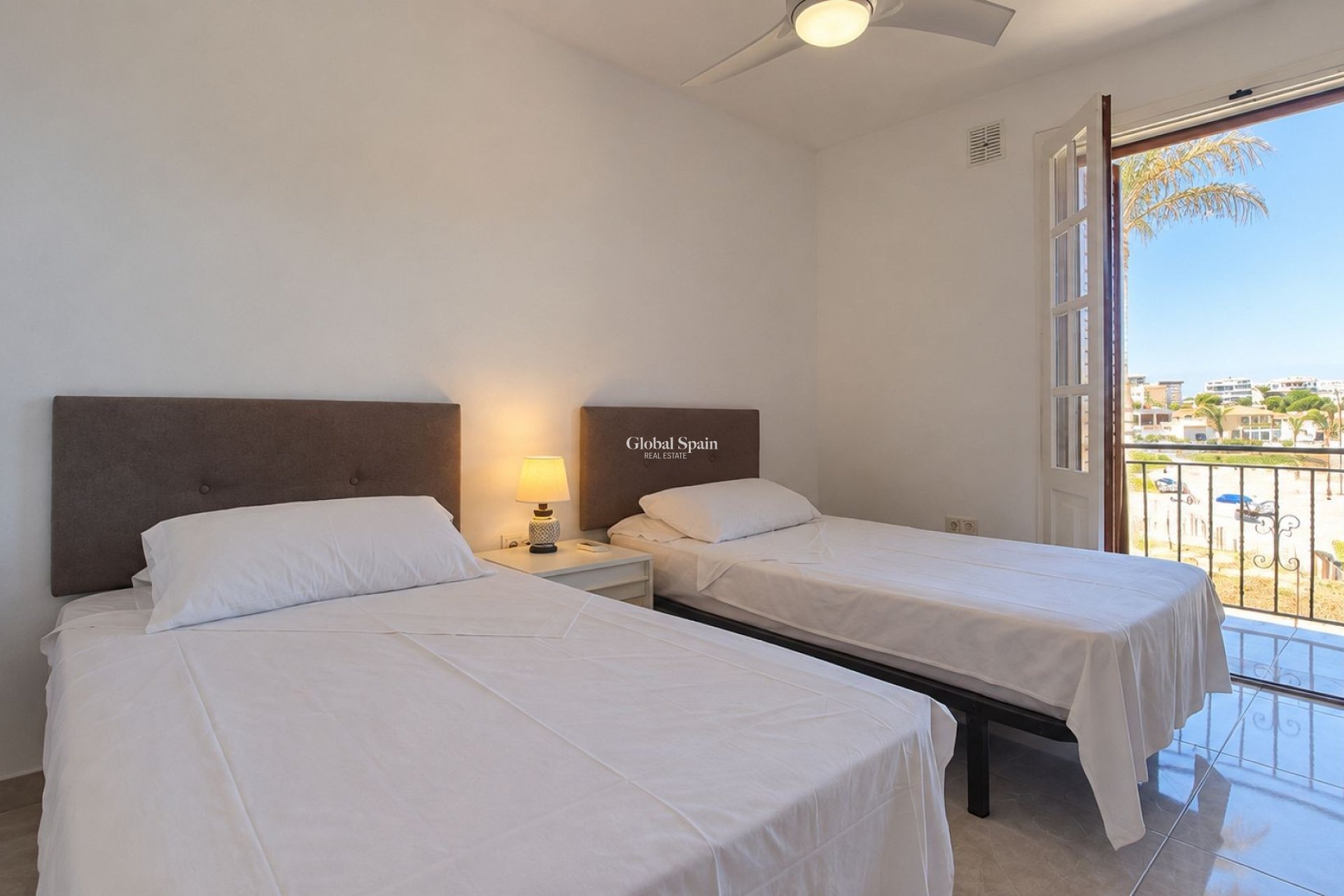 Wiederverkauf - WOHNUNG -
ORIHUELA COSTA - Costa Blanca