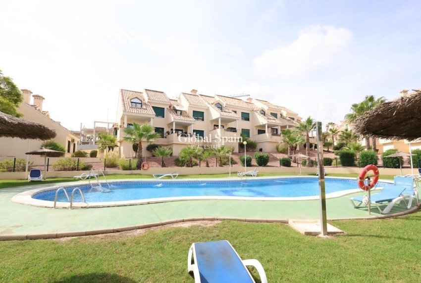 Wiederverkauf - WOHNUNG -
ORIHUELA COSTA - Costa Blanca