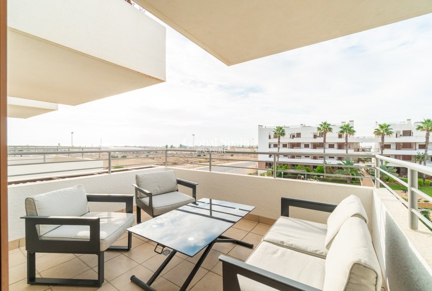 Wiederverkauf - WOHNUNG -
ORIHUELA COSTA - Costa Blanca