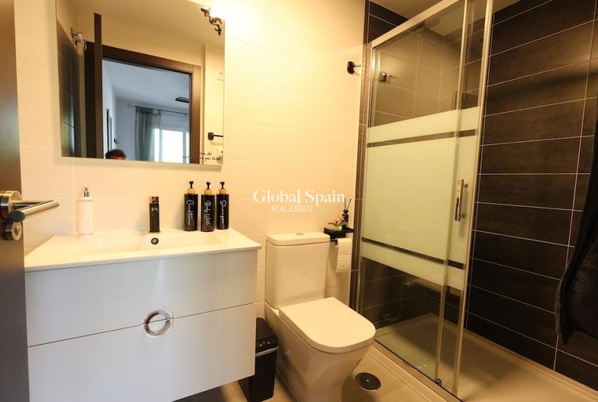 Wiederverkauf - WOHNUNG -
ORIHUELA COSTA - Costa Blanca
