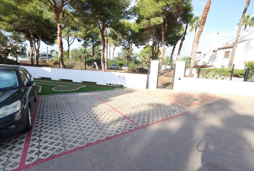 Wiederverkauf - WOHNUNG -
ORIHUELA COSTA - Costa Blanca