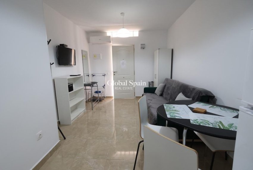 Wiederverkauf - WOHNUNG -
ORIHUELA COSTA - Costa Blanca