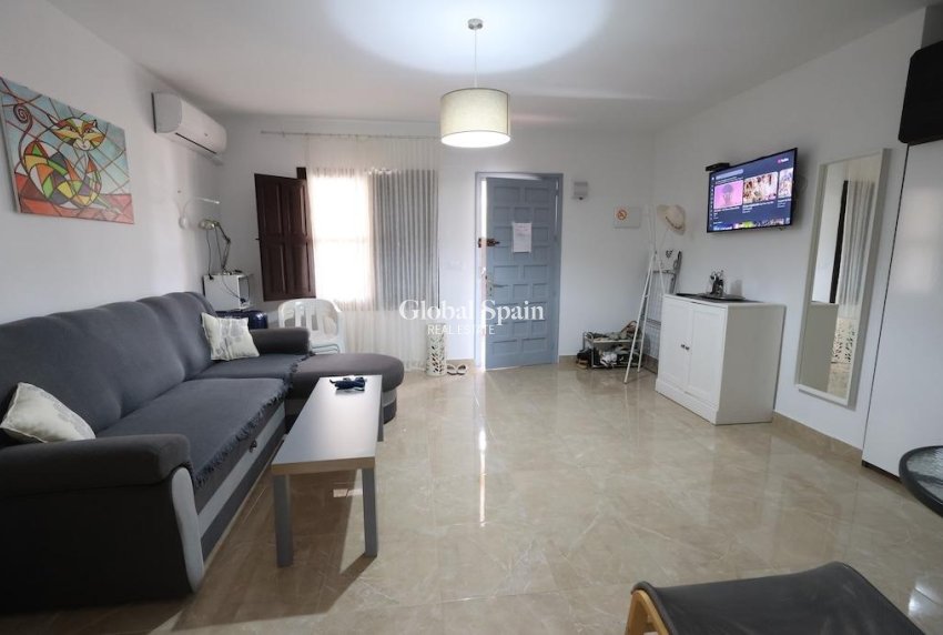 Wiederverkauf - WOHNUNG -
ORIHUELA COSTA - Costa Blanca