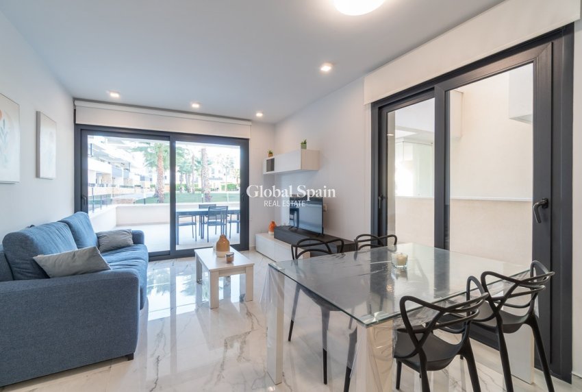 Wiederverkauf - WOHNUNG -
ORIHUELA COSTA - Costa Blanca