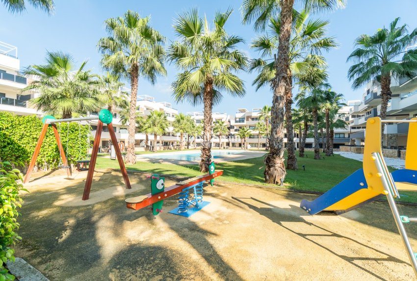 Wiederverkauf - WOHNUNG -
ORIHUELA COSTA - Costa Blanca