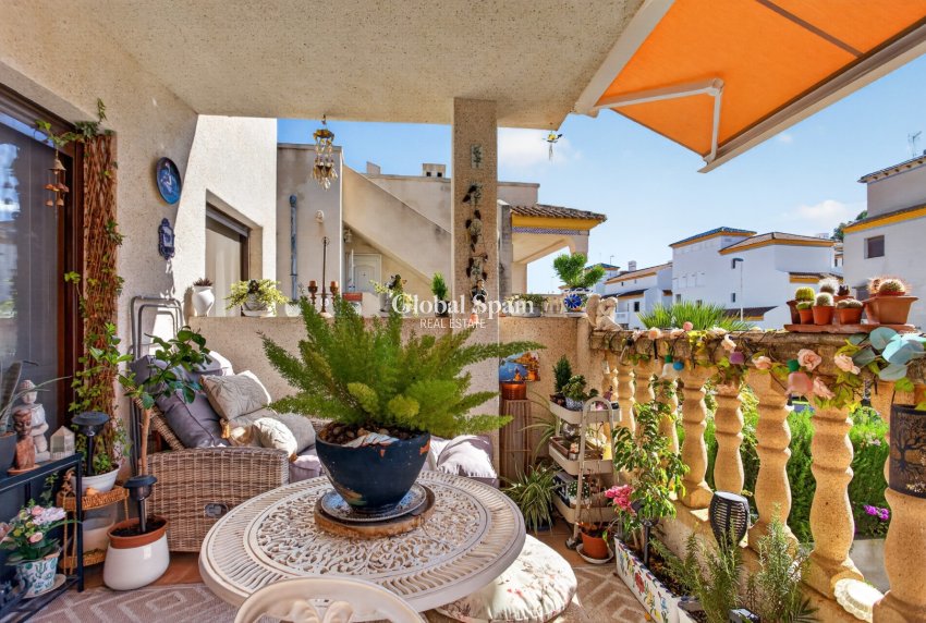 Wiederverkauf - WOHNUNG -
ORIHUELA COSTA - Costa Blanca