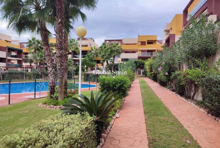Wiederverkauf - WOHNUNG -
ORIHUELA COSTA - Horizonte - La Campana
