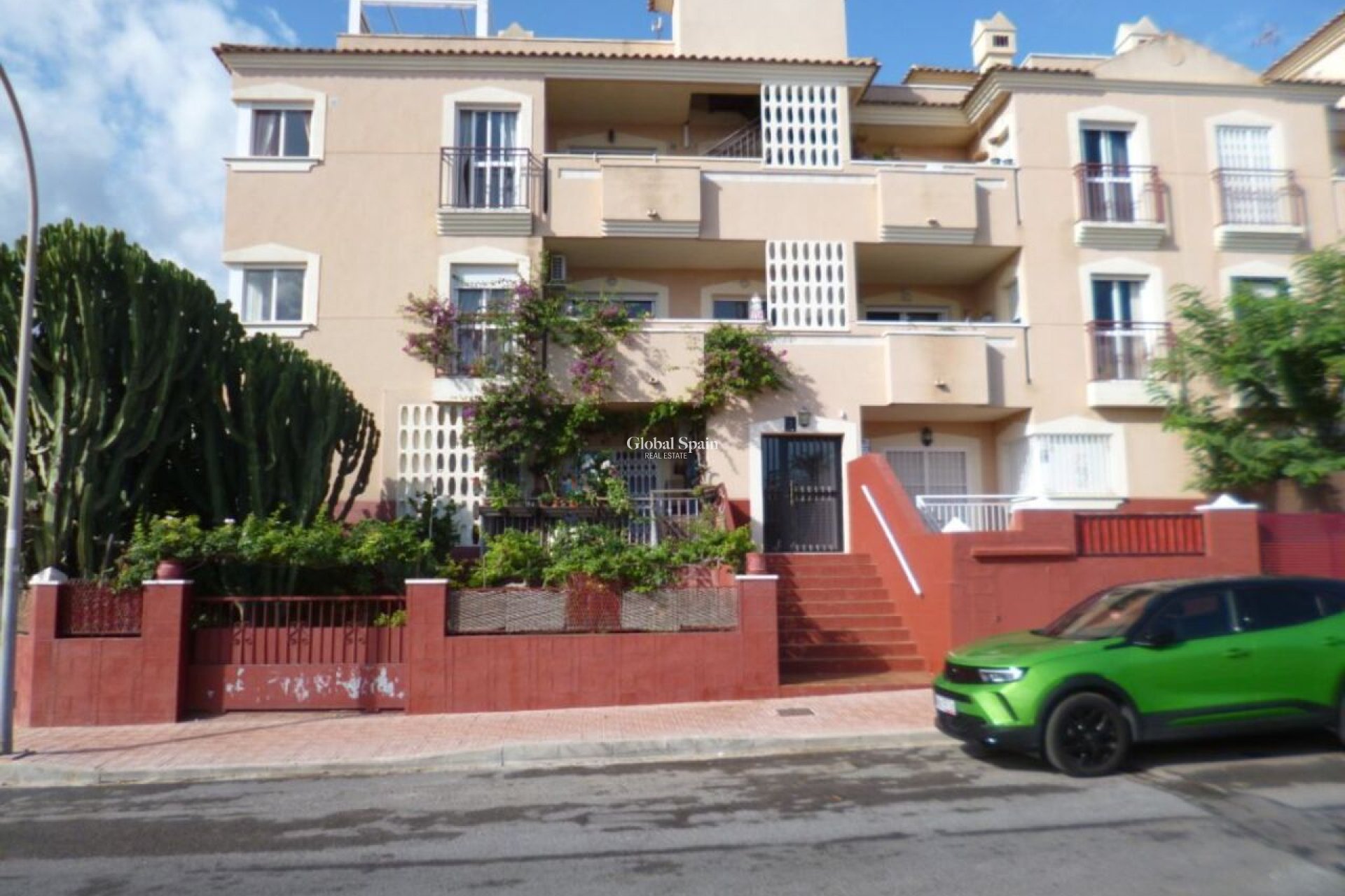 Wiederverkauf - WOHNUNG -
ORIHUELA COSTA - Inland