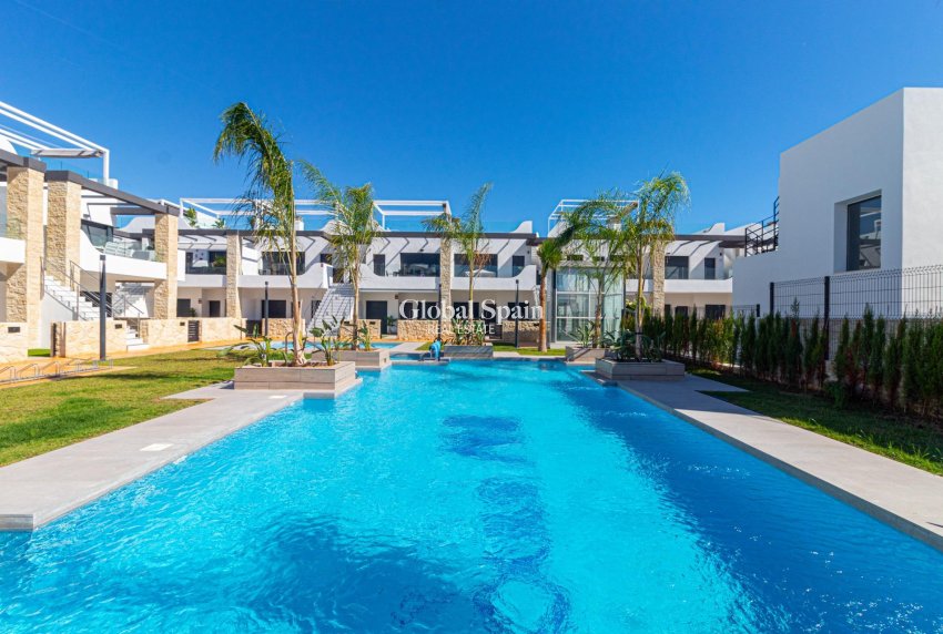 Wiederverkauf - WOHNUNG -
ORIHUELA COSTA - La Ciñuelica