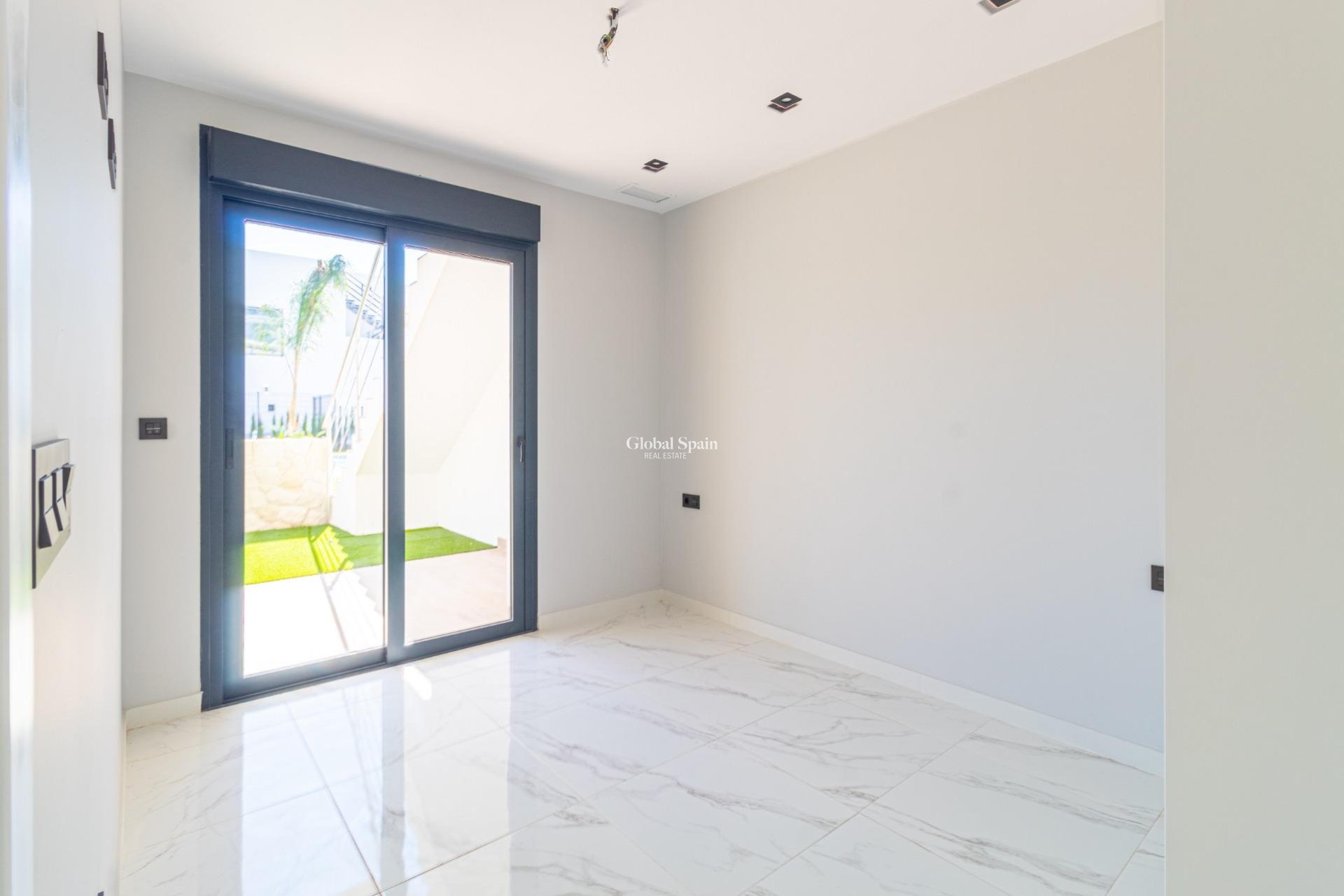 Wiederverkauf - WOHNUNG -
ORIHUELA COSTA - La Ciñuelica