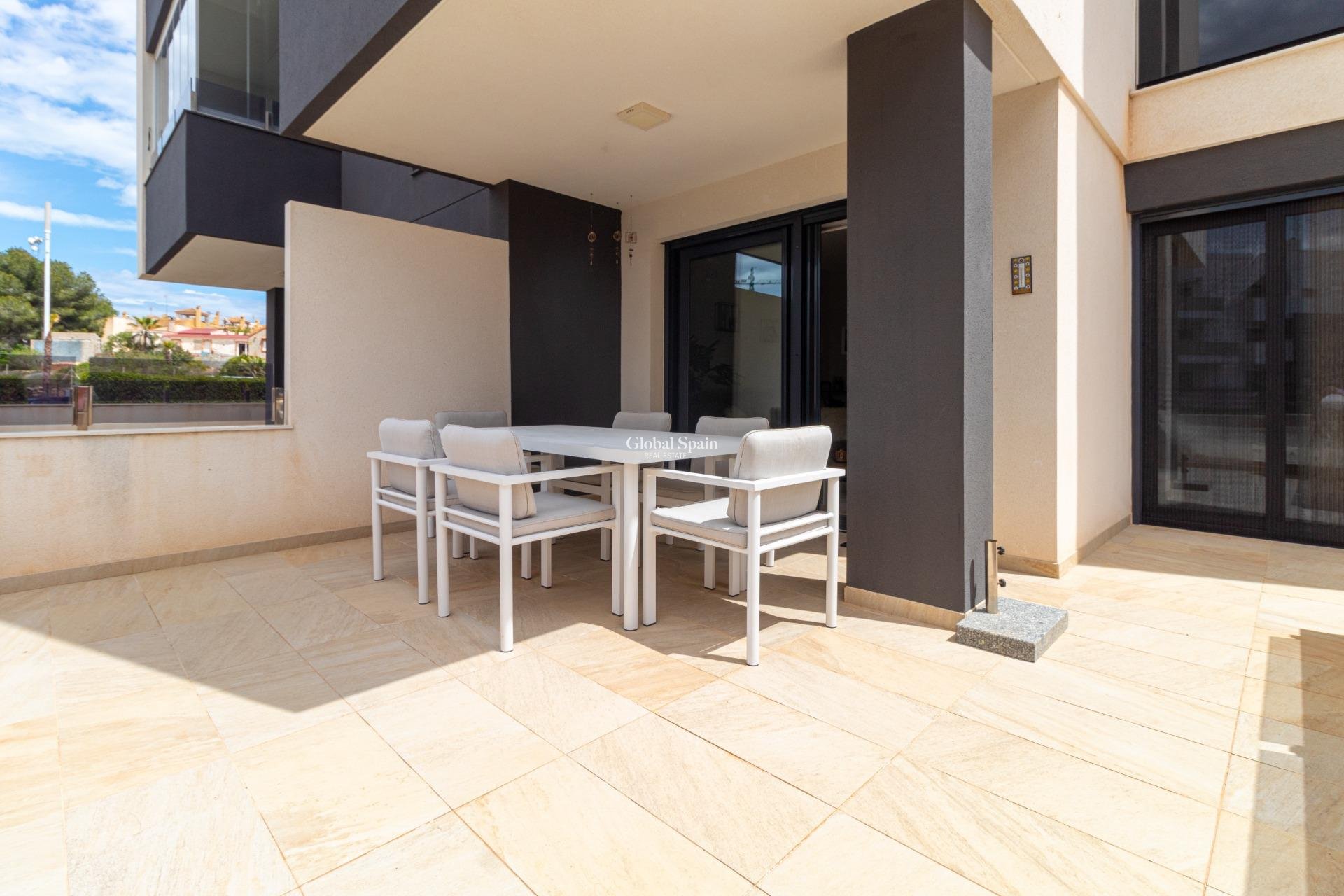 Wiederverkauf - Wohnung -
ORIHUELA COSTA - La Florida