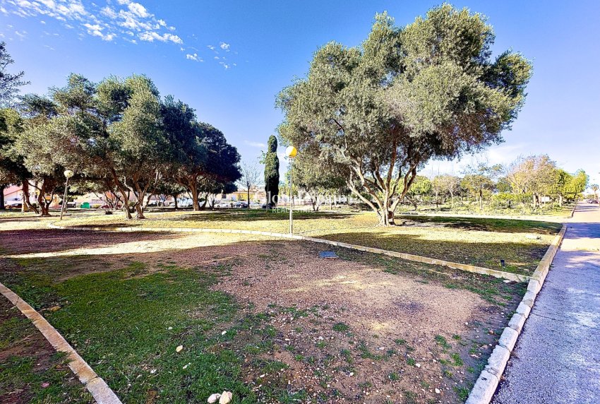 Wiederverkauf - WOHNUNG -
ORIHUELA COSTA - La Florida