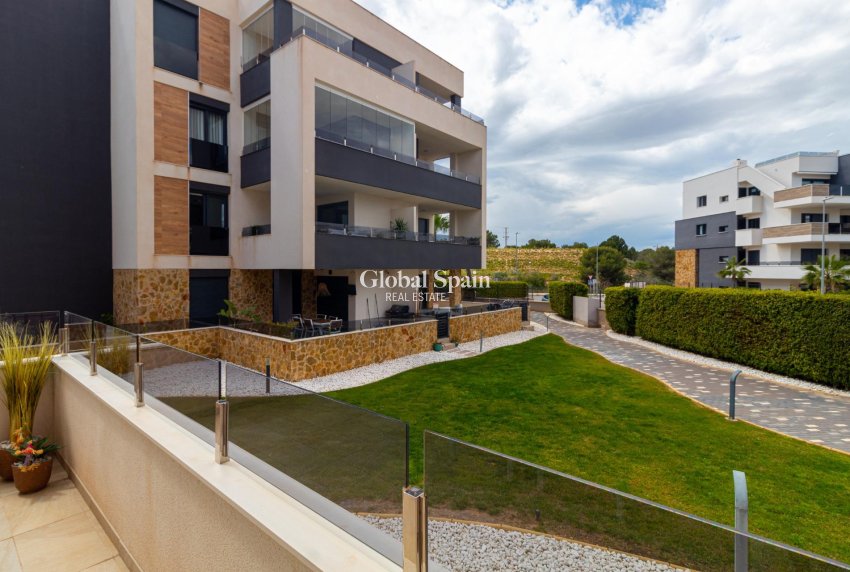 Wiederverkauf - Wohnung -
ORIHUELA COSTA - La Florida