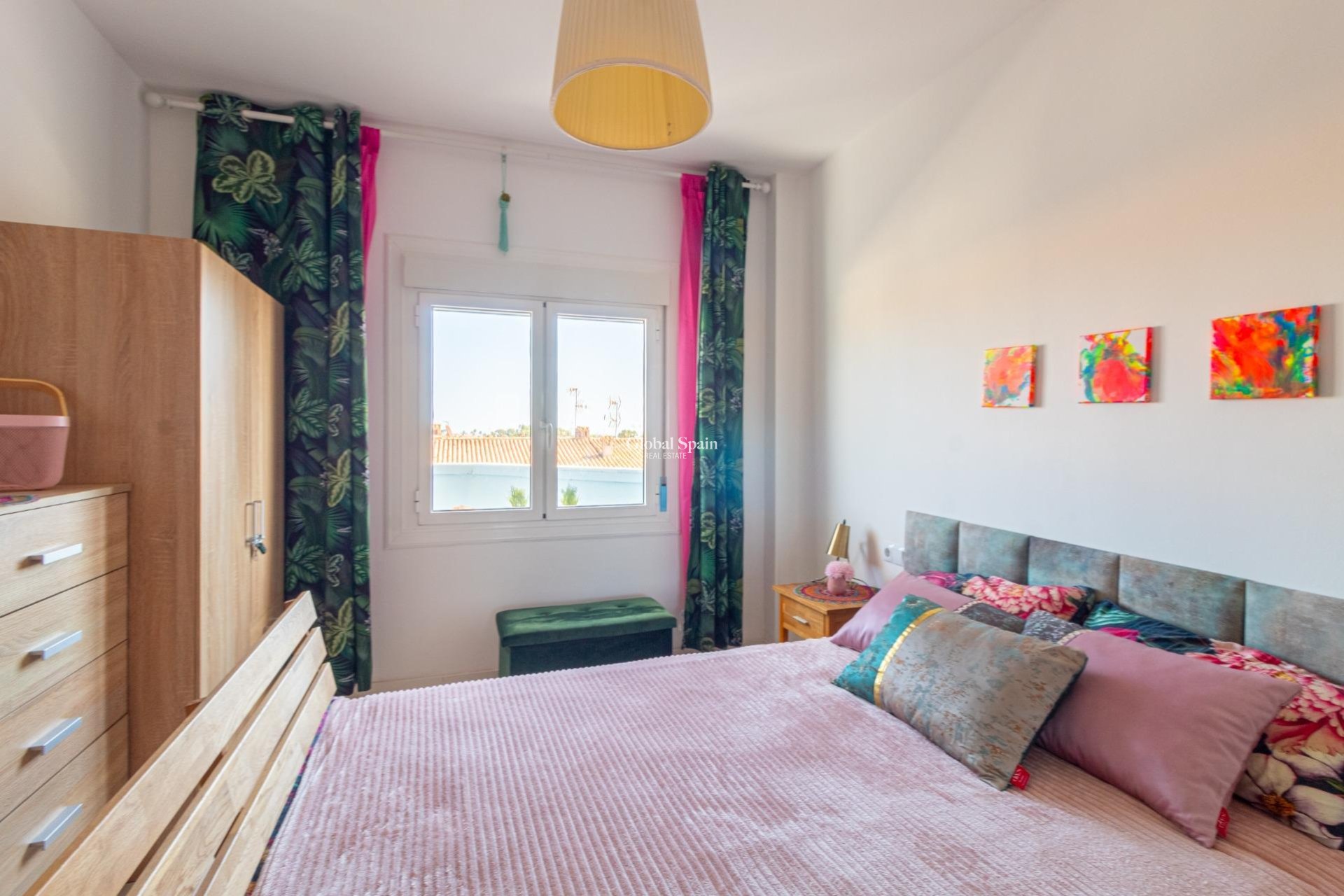 Wiederverkauf - WOHNUNG -
ORIHUELA COSTA - La Regia