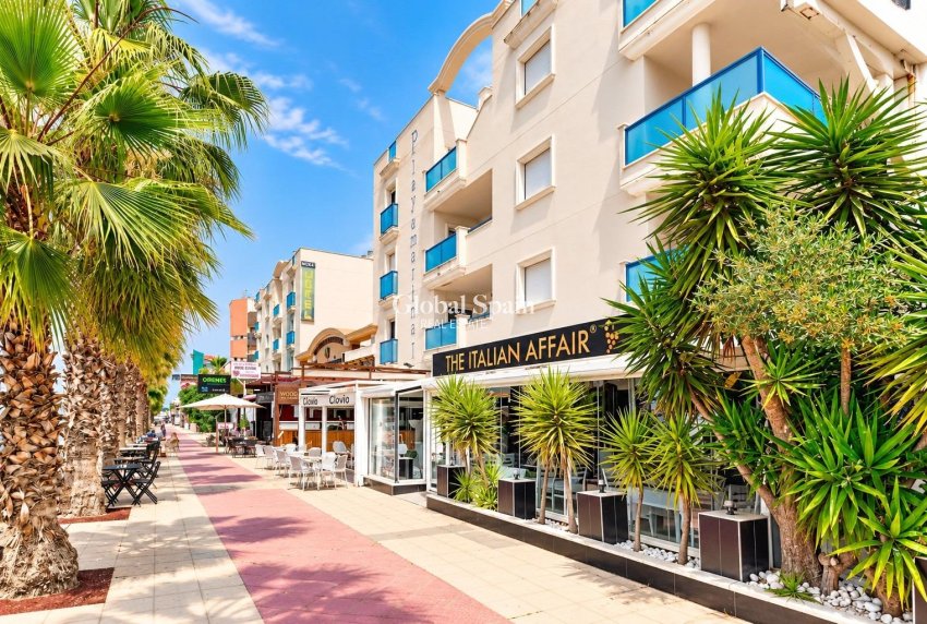 Wiederverkauf - WOHNUNG -
ORIHUELA COSTA - La Regia