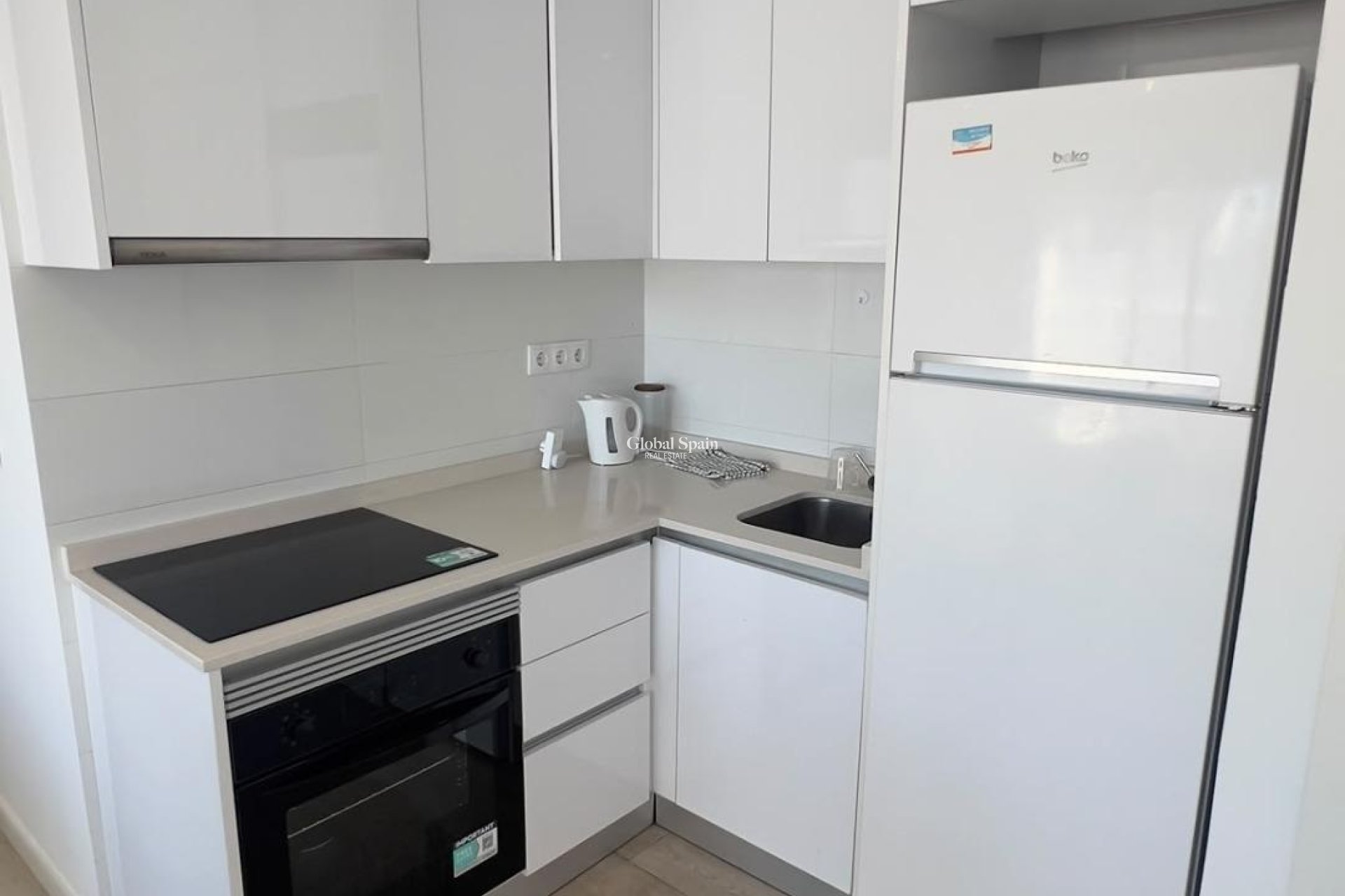 Wiederverkauf - WOHNUNG -
ORIHUELA COSTA - La Regia