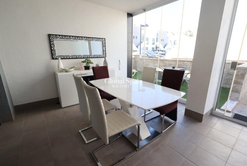 Wiederverkauf - Wohnung -
ORIHUELA COSTA - La Zenia