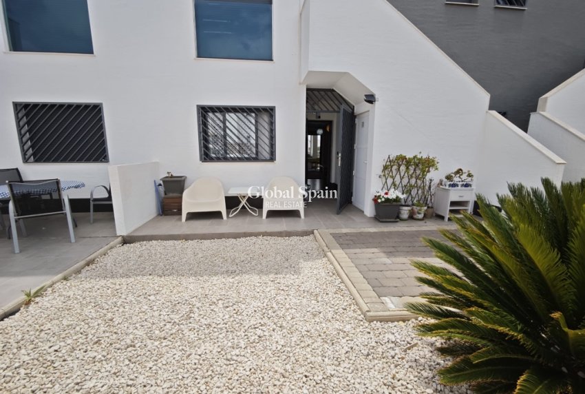 Wiederverkauf - Wohnung -
ORIHUELA COSTA - La Zenia