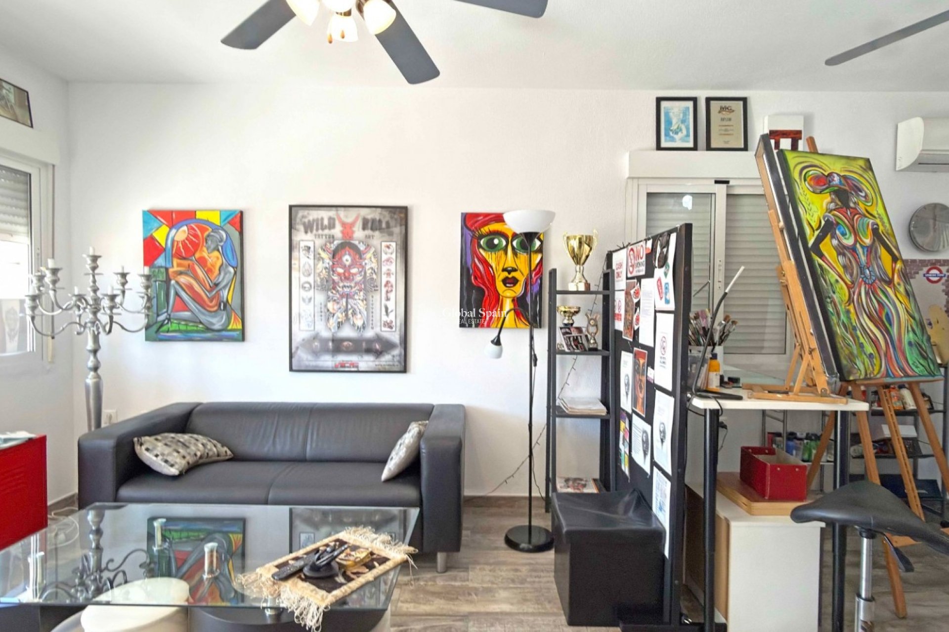 Wiederverkauf - WOHNUNG -
ORIHUELA COSTA - La Zenia