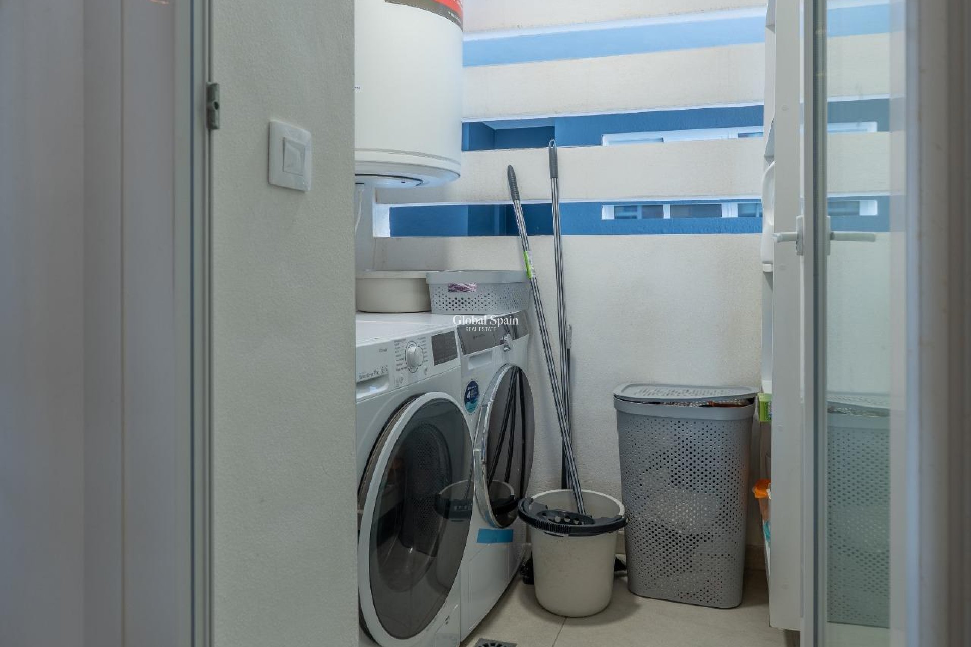 Wiederverkauf - WOHNUNG -
ORIHUELA COSTA - La Zenia