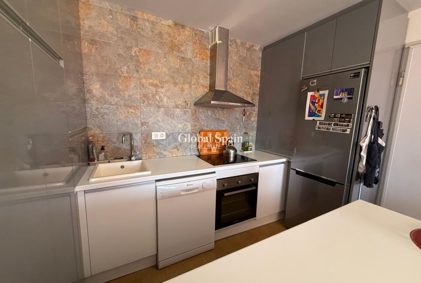 Wiederverkauf - WOHNUNG -
ORIHUELA COSTA - La Zenia