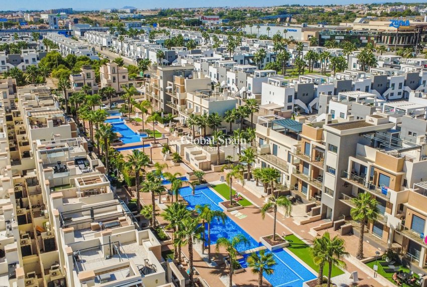 Wiederverkauf - WOHNUNG -
ORIHUELA COSTA - La Zenia