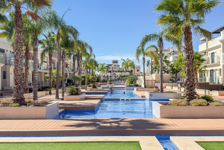 Wiederverkauf - WOHNUNG -
ORIHUELA COSTA - La Zenia