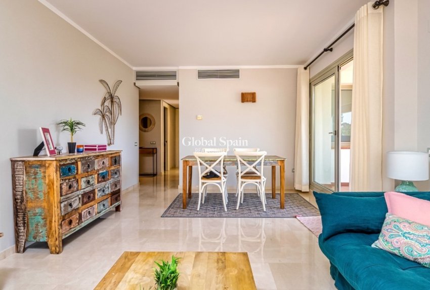 Wiederverkauf - Wohnung -
ORIHUELA COSTA - LAS COLINAS GOLF RESORT