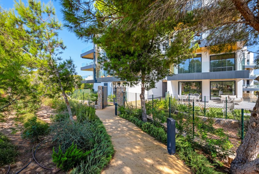 Wiederverkauf - WOHNUNG -
ORIHUELA COSTA - LAS COLINAS GOLF RESORT
