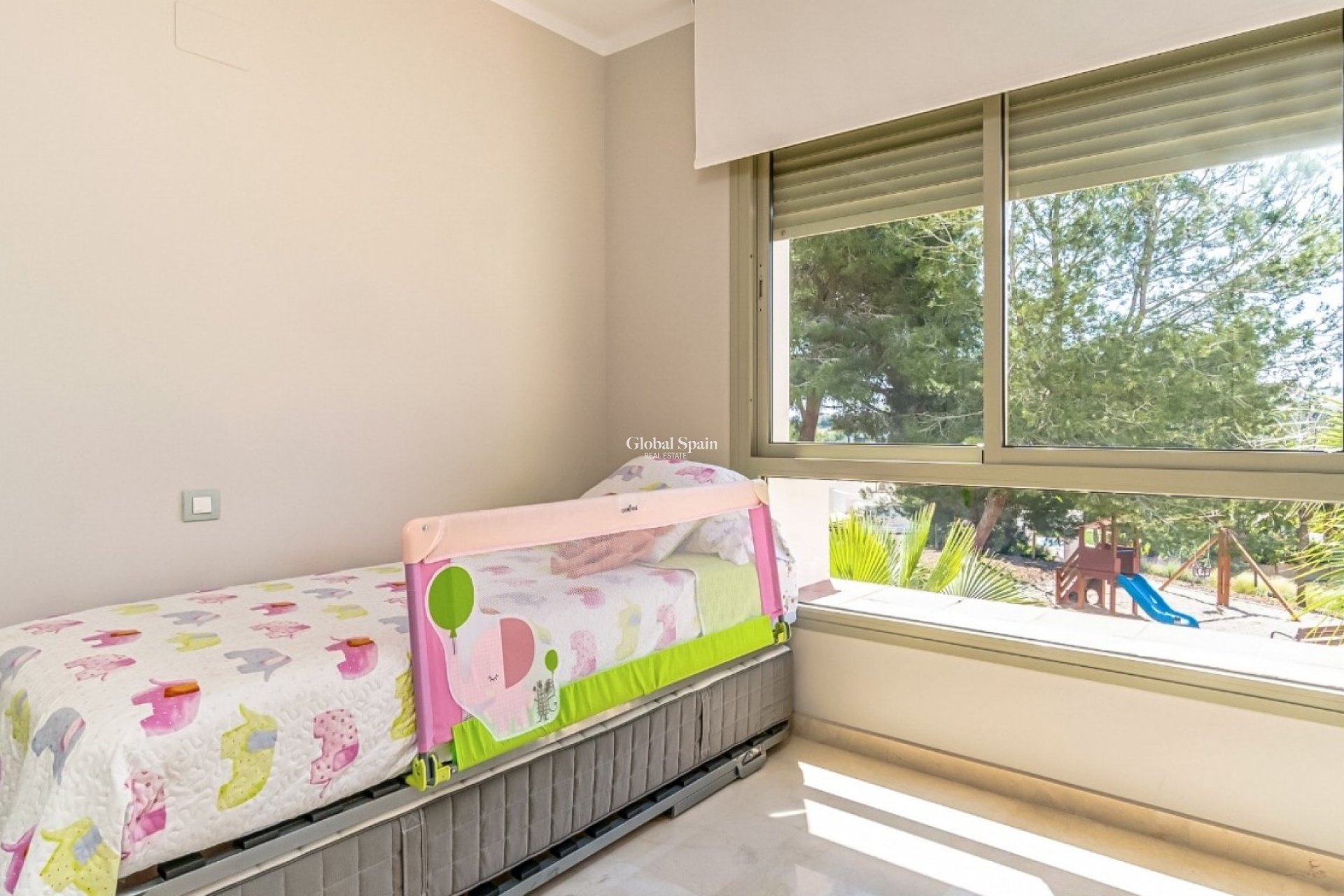 Wiederverkauf - Wohnung -
ORIHUELA COSTA - LAS COLINAS GOLF RESORT