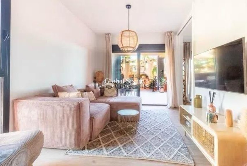 Wiederverkauf - WOHNUNG -
ORIHUELA COSTA - Las Filipinas