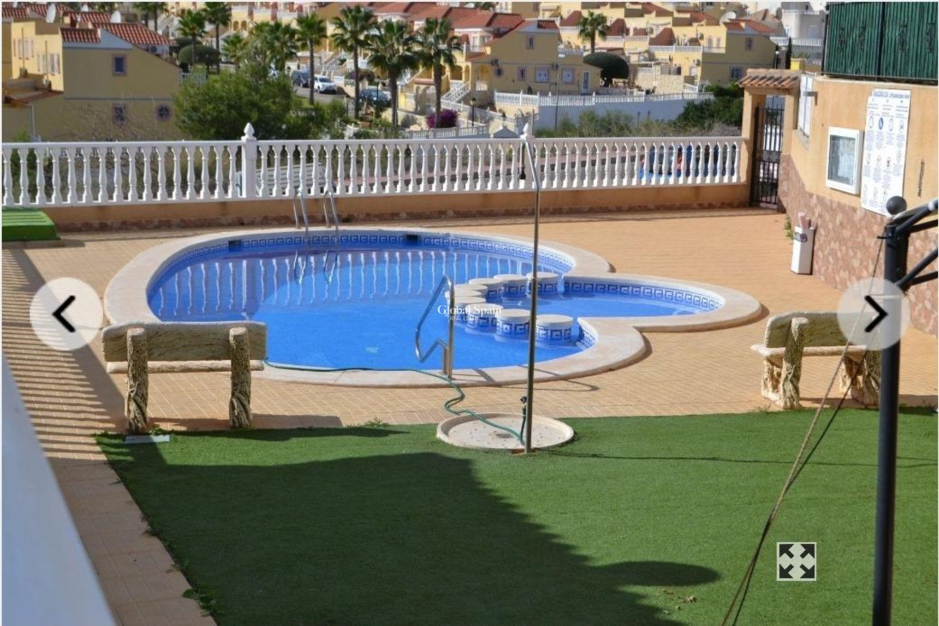 Wiederverkauf - WOHNUNG -
ORIHUELA COSTA - Las Filipinas