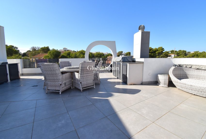 Wiederverkauf - WOHNUNG -
ORIHUELA COSTA - Las Filipinas